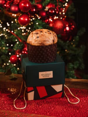 Panettone Semi Integrale con Amarene e Cioccolato Fondente
